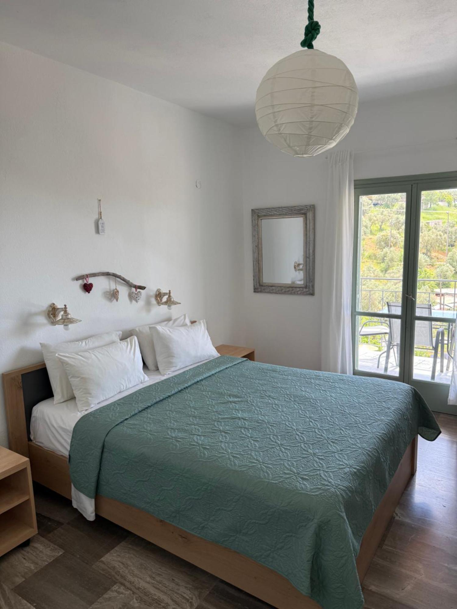 Skiathos Country Studios Экстерьер фото